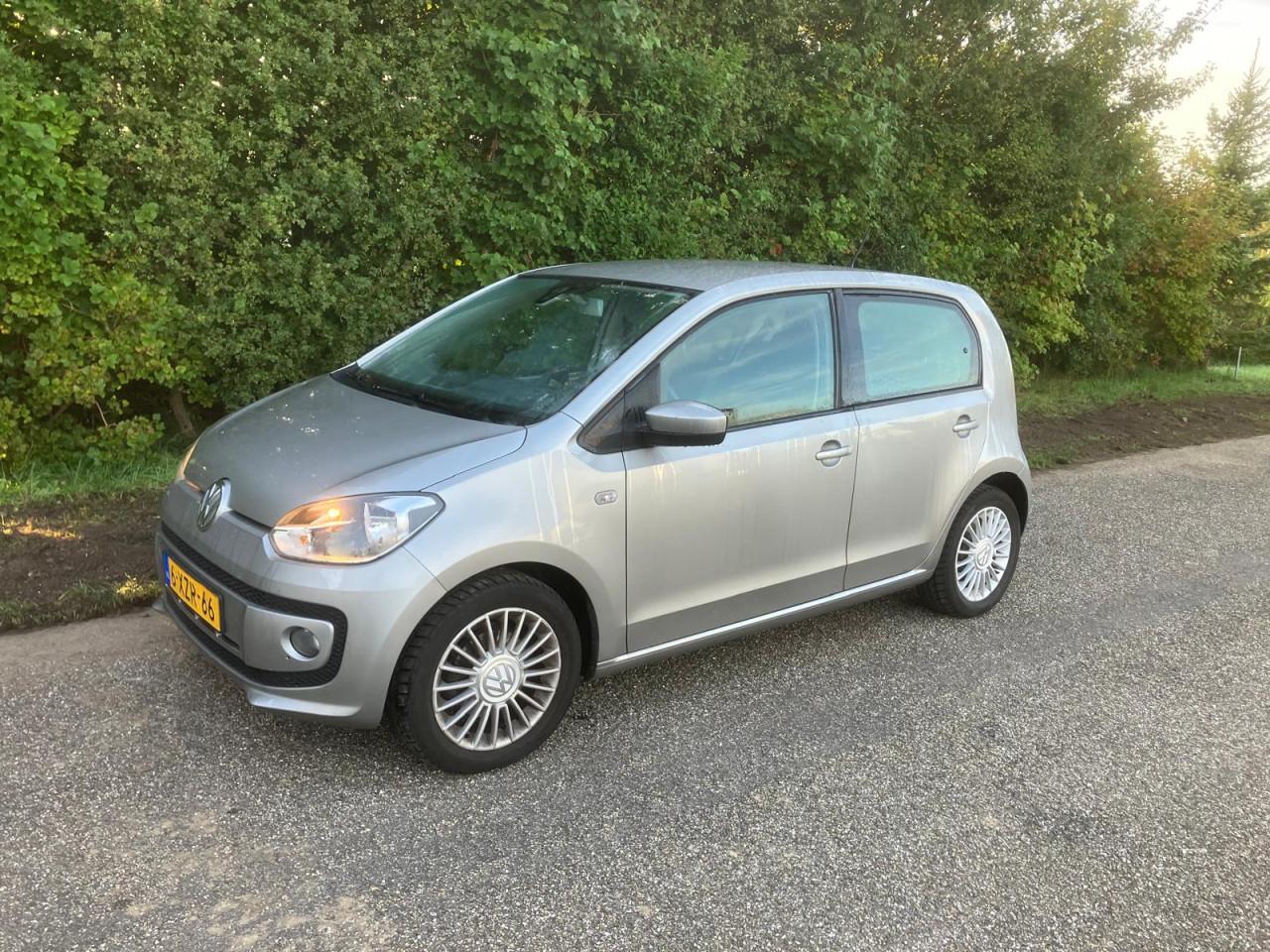 Volkswagen Up! 1.0 High Up!