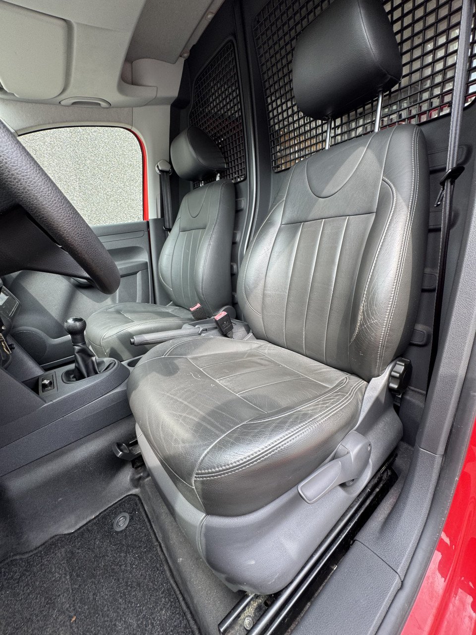 Complete Volkswagen Caddy 1.6 TDI – 2012. Nieuwe APK & nieuwe verstuivers!