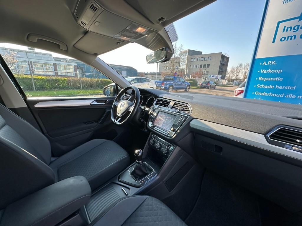 Volkswagen Tiguan 1.4 tsi 150pk act comfortline trekhaak 1800kg pdc dab+ na
