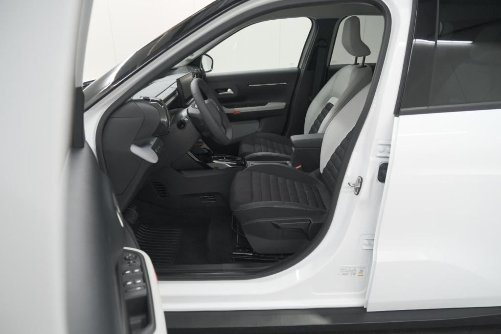Citroen C3 Aircross 1.2 hybrid 145pk max | camera | dodehoekdetectie | navi