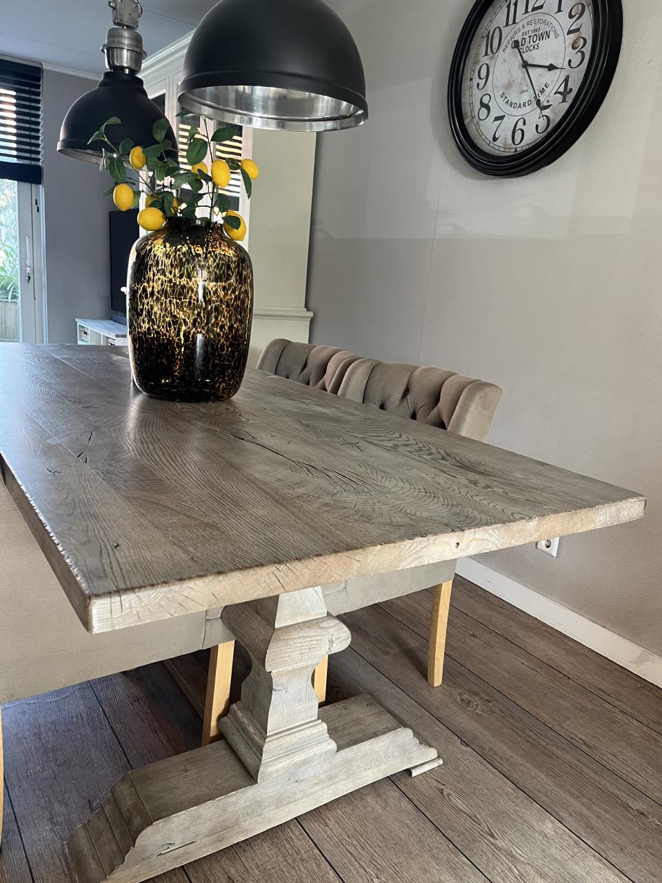 Landelijke eettafel – 220 cm – massief hout