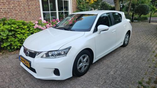 Lexus Ct 200h hybrid wit parelmoer/ nl auto / nap