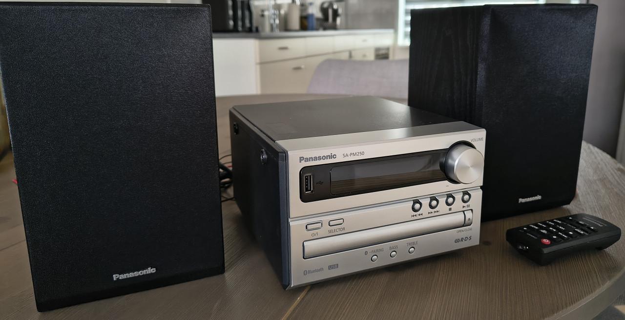 Mooie radio in zeer goede staat