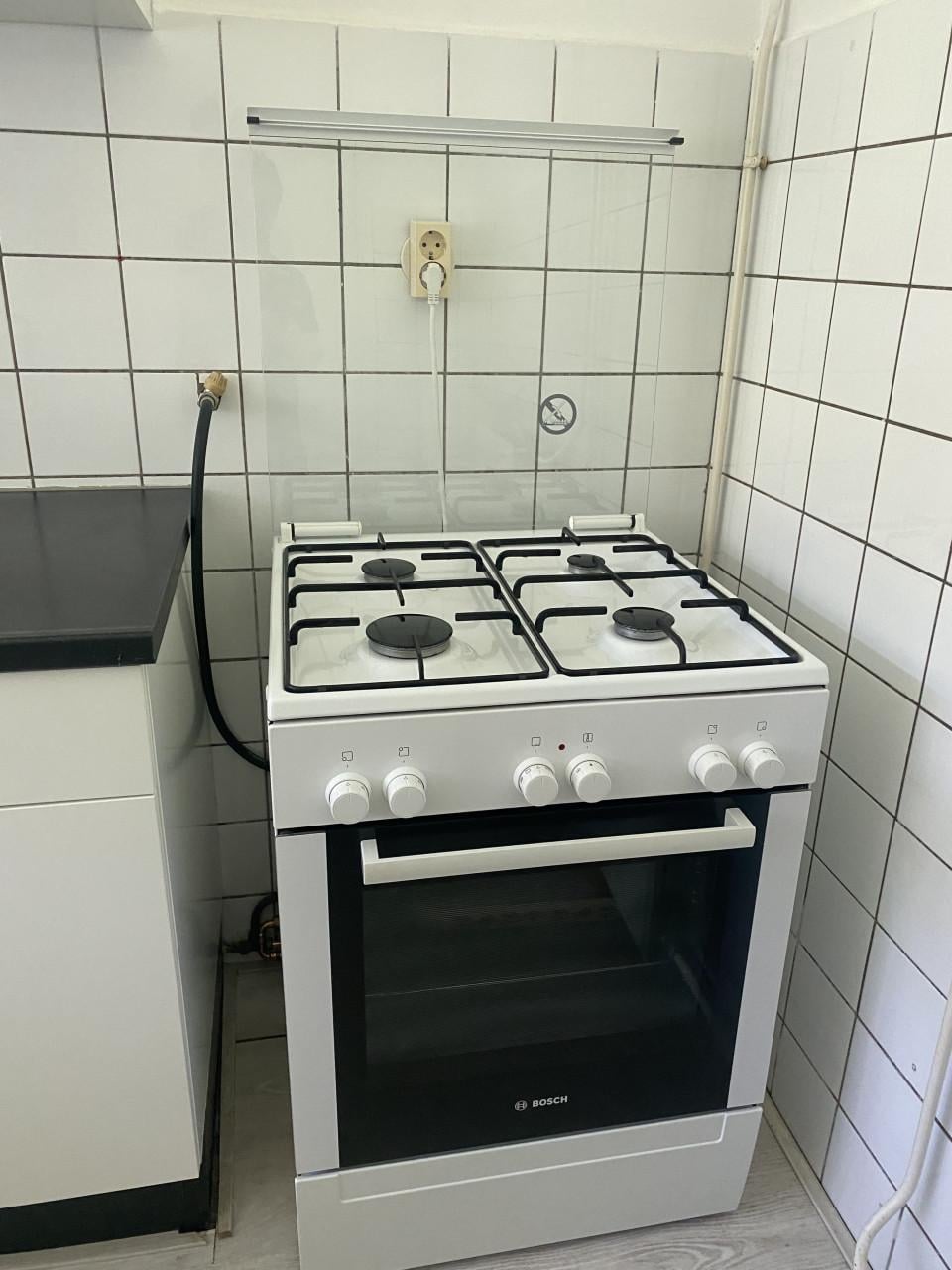 4-pits gasfornuis met elektrische oven