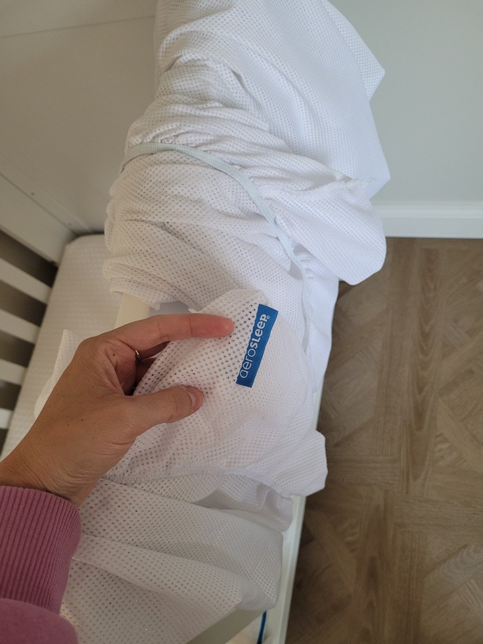 Ledikant met Aerosleep matras, toppers en lakens