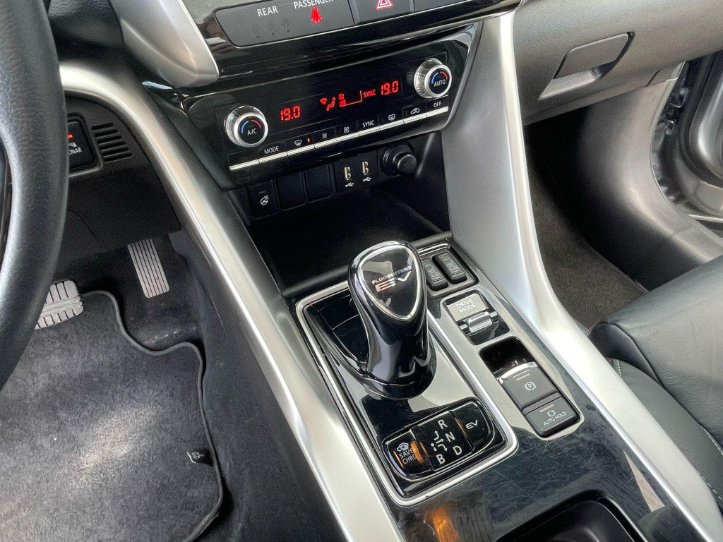 Mitsubishi Eclipse Cross 2.4 phev instyle
