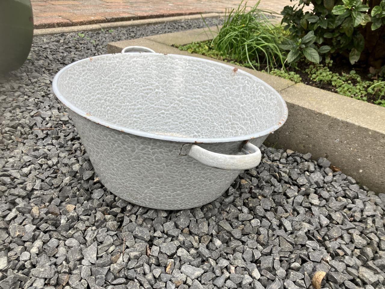 Emaille wasteil / bekken 2st.