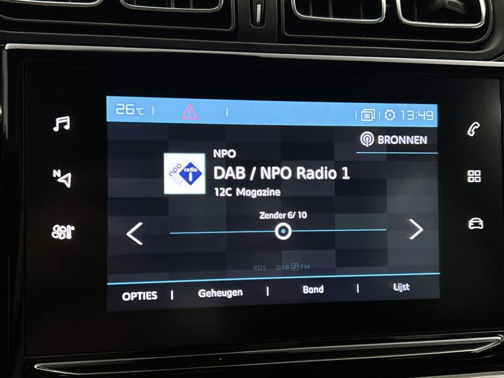 Citroen C3 110pk automaat shine | rijklaar | keyless entry | camera | clima