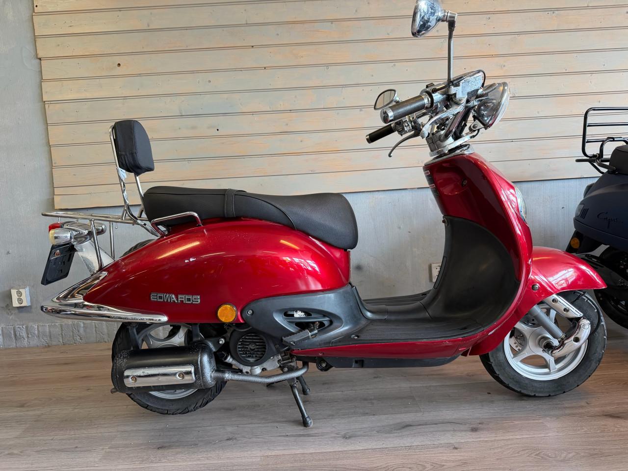 Retro scooter