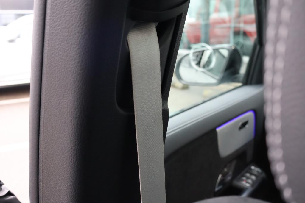 Mercedes-Benz Gla-klasse 180 amg line i 2025 i panorama dak i manufaktur al