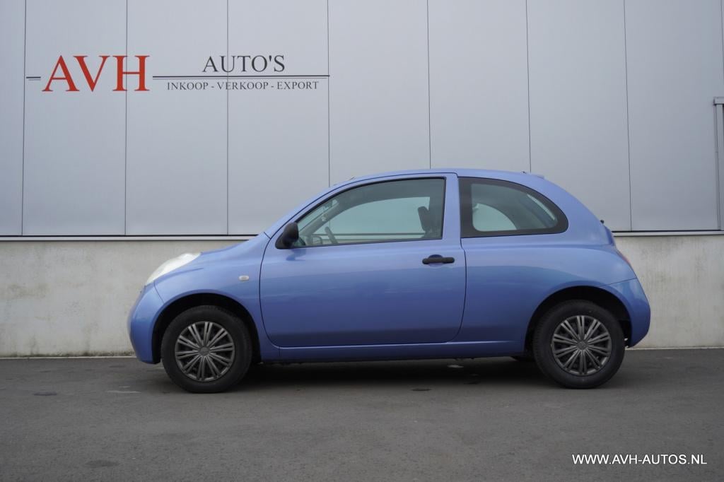 Nissan Micra 1.0 basis