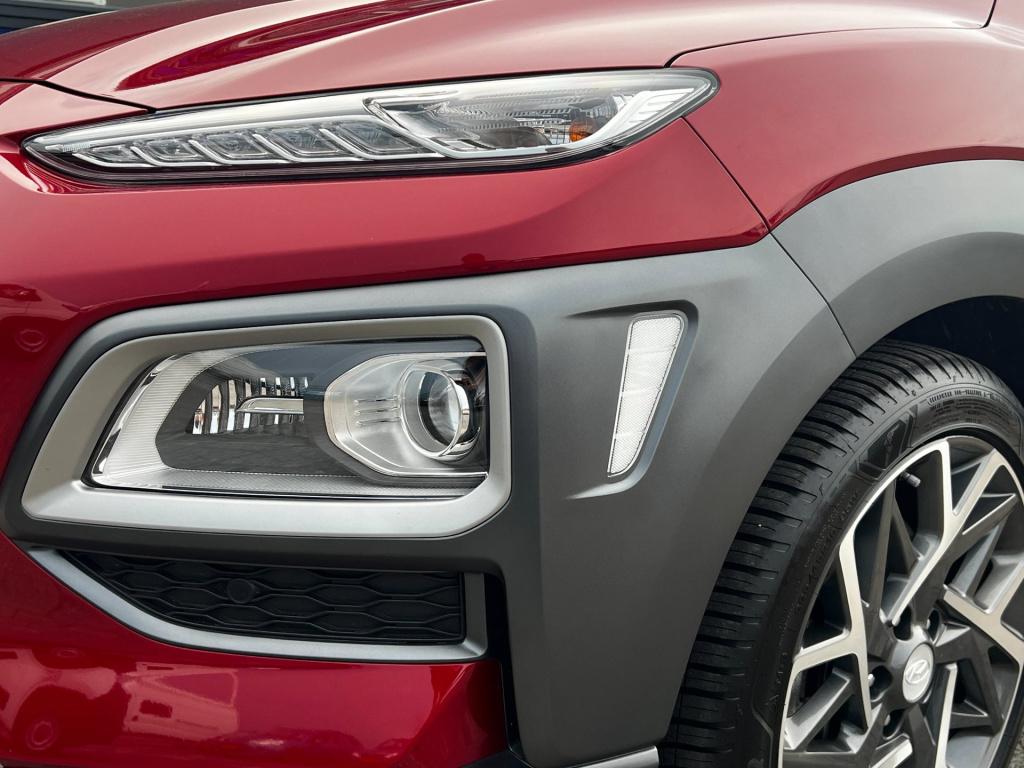 Hyundai Kona 1.6 gdi hev premium two tone, leer, camera, head up display en