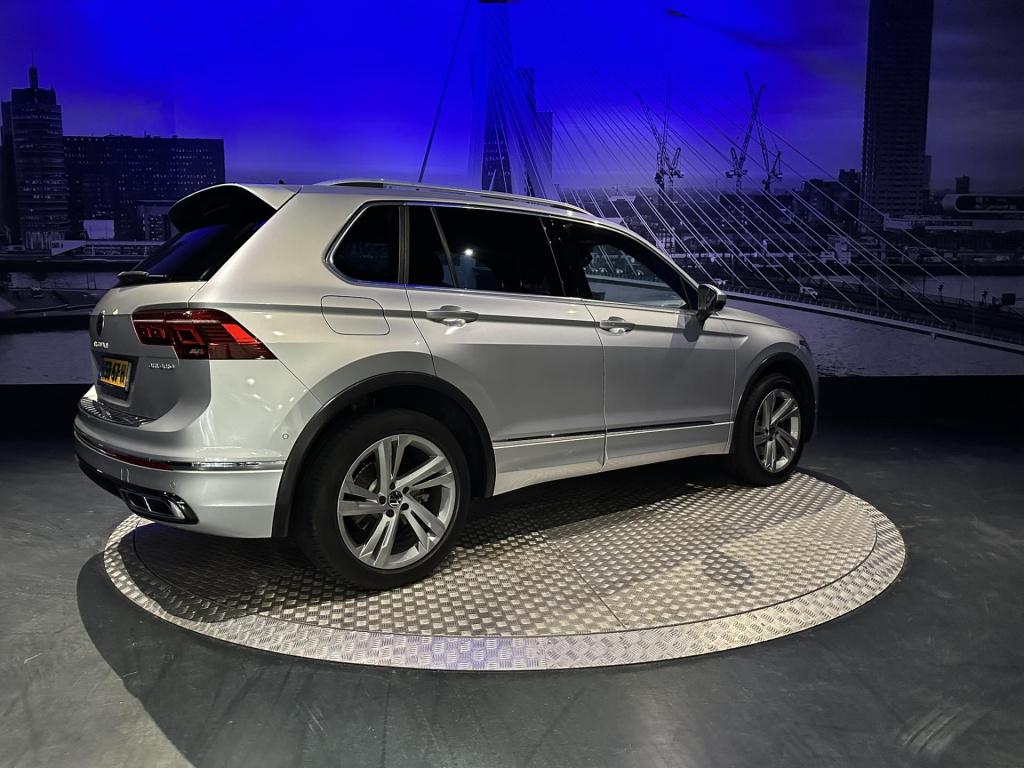 Volkswagen Tiguan 1.4 tsi ehybrid r-line business+ *pano*memory*sfeerverlic