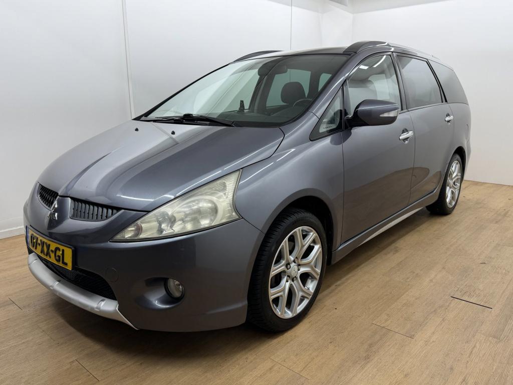 Mitsubishi Grandis occasion 2.4-16v insport | grijs | tweedehands mitsubish