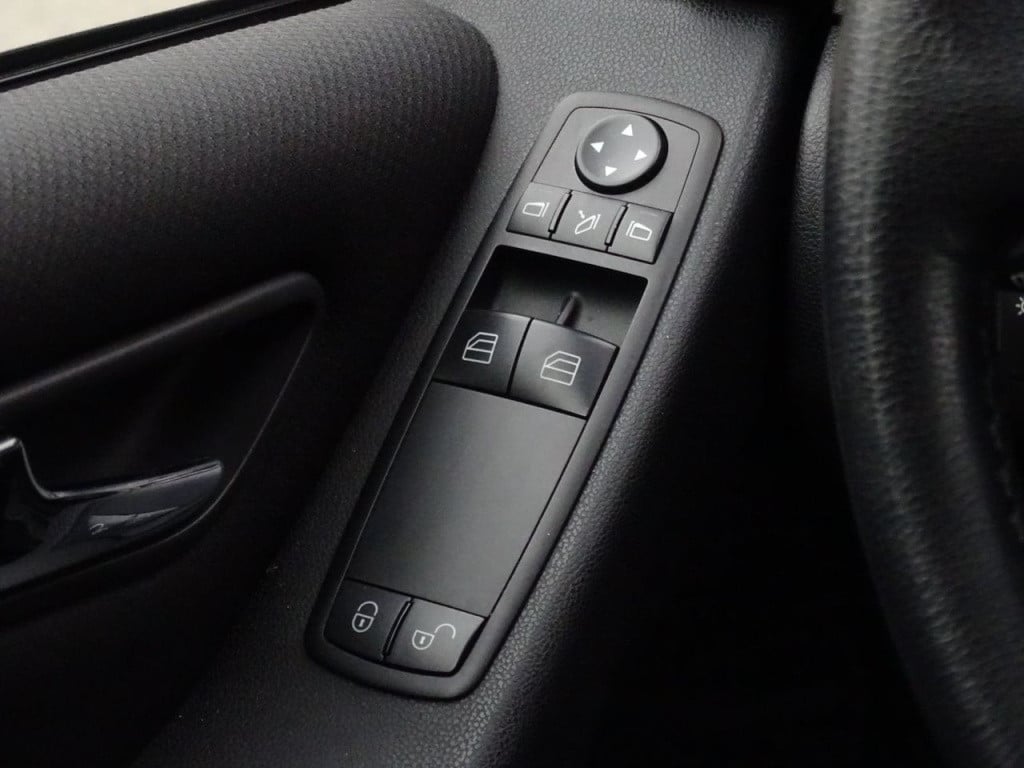 Mercedes-Benz A-Klasse 170 avantgarde
