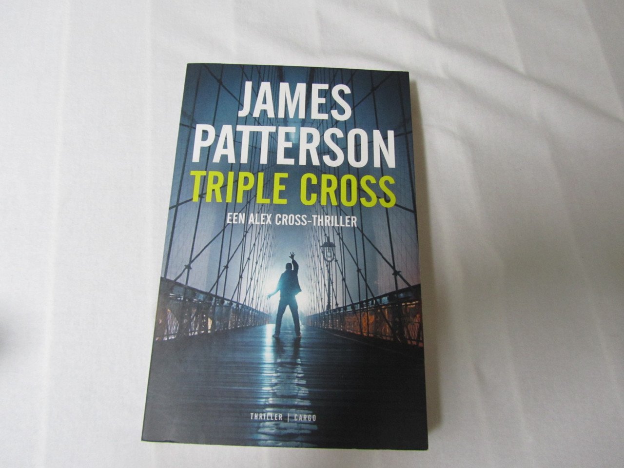 James Patterson...Nora Roberts e.v.a.
