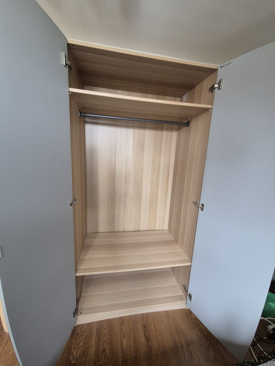 Ikea pax kast 199,5 b x 201 h x 60 d
