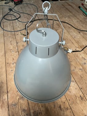 2 Lampen grijs