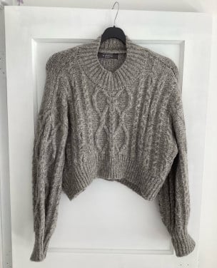 Lekker warme crop top maat XL gedragen maar nog heel netjes