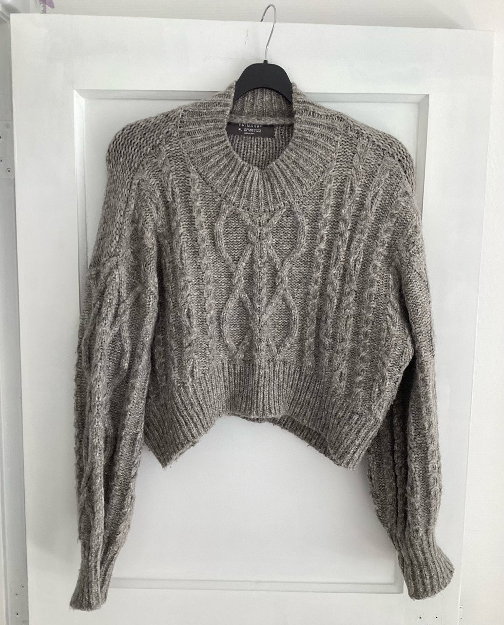 Lekker warme crop top maat XL gedragen maar nog heel netjes
