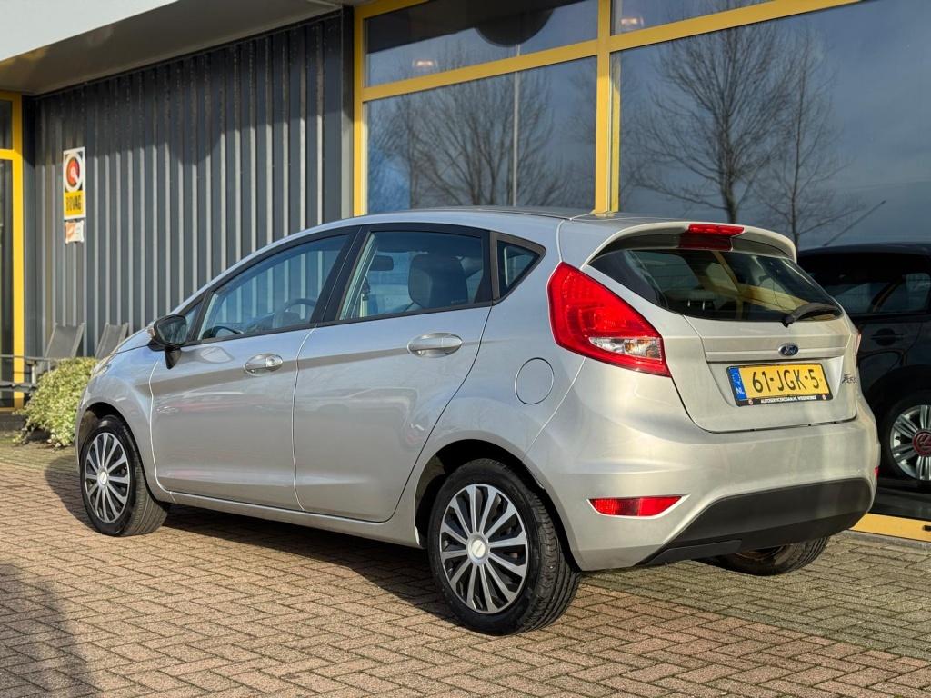Ford Fiesta 1.25 trend | 67.650km! | airco | nap | bovag garantie