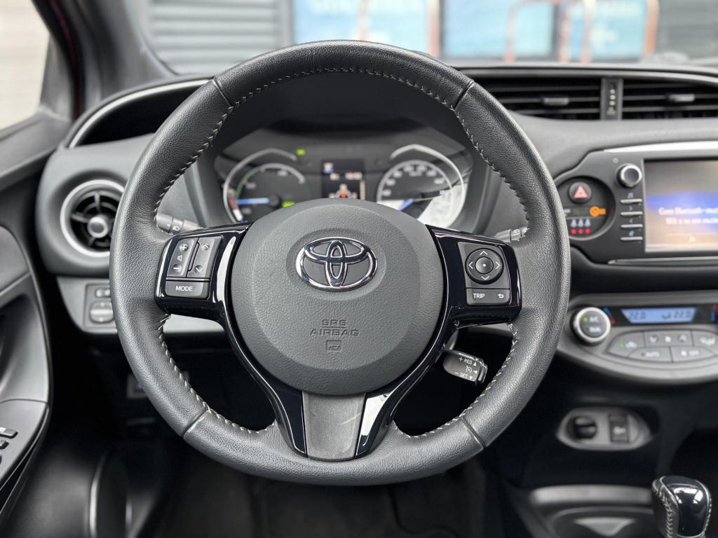 Toyota Yaris 1.5 hybrid executive | cruise control | achteruitrijcamera | c