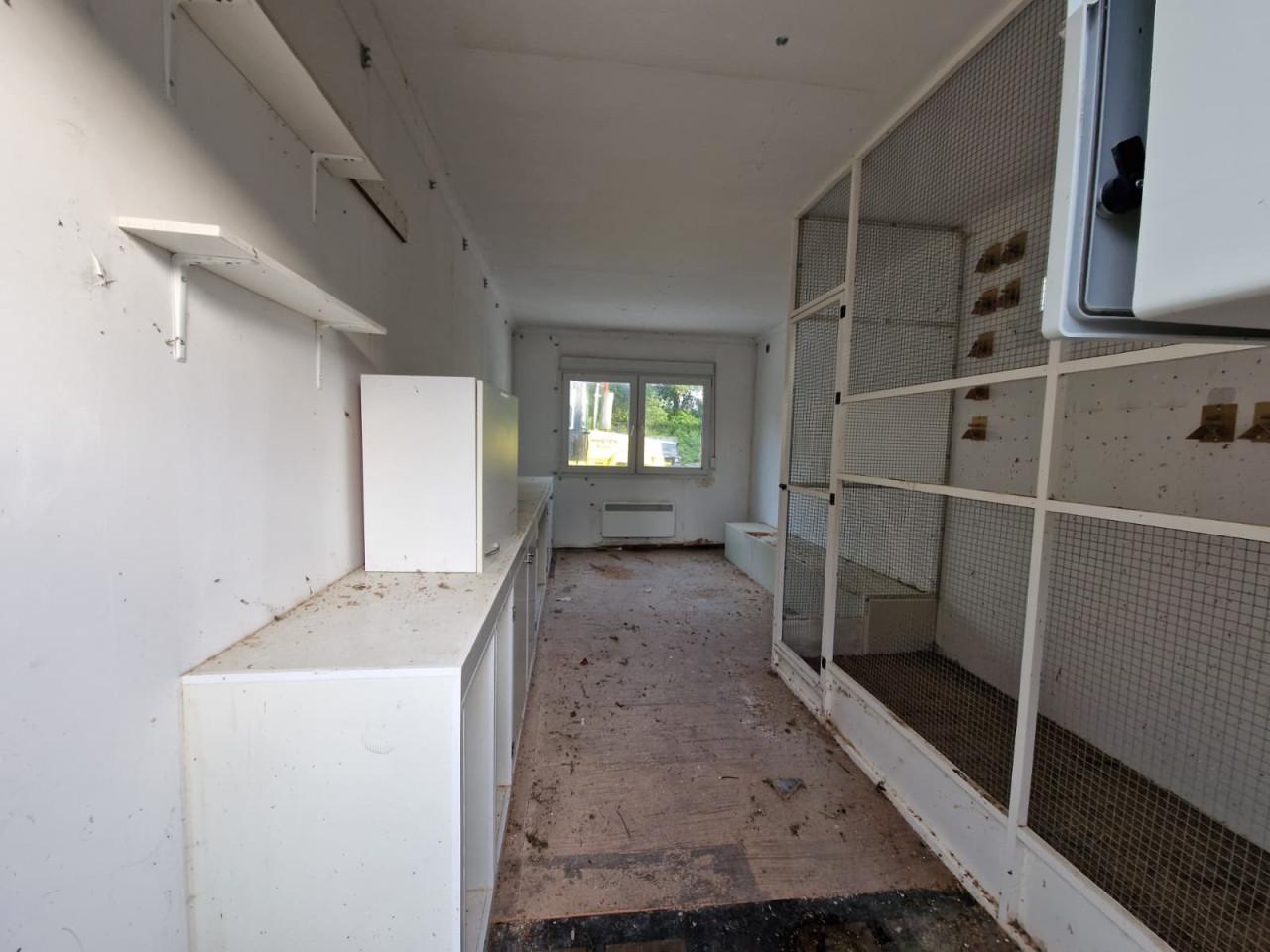 Gebruikte 6x3m kantoorunit / bouwkeet / schaftkeet / bureel