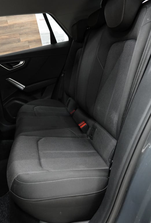 Audi Q2 30 tfsi sport | acc | led | pdc | parkassist |