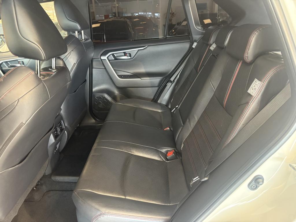 Toyota Rav4 2.5 plug-in hybrid. bi-tone plus | trekhaak |