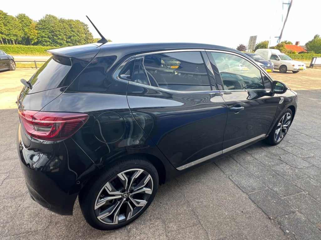 Renault Clio 1.3 tce full options