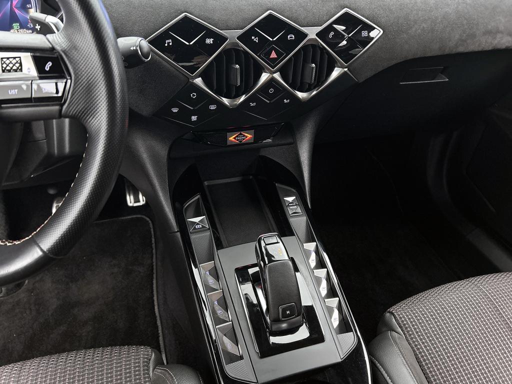 Ds Ds 3 crossback 155pk automaat performance line+ | rijklaar | alcantara |