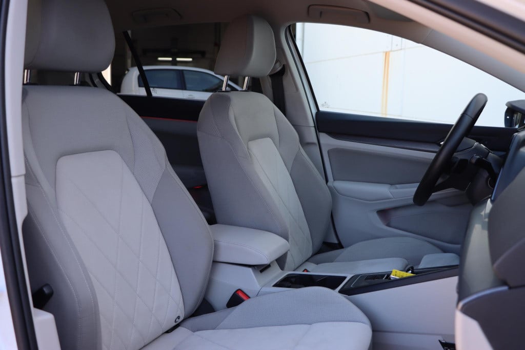 Volkswagen Golf 1.4 ehybrid style 204pk dsg6