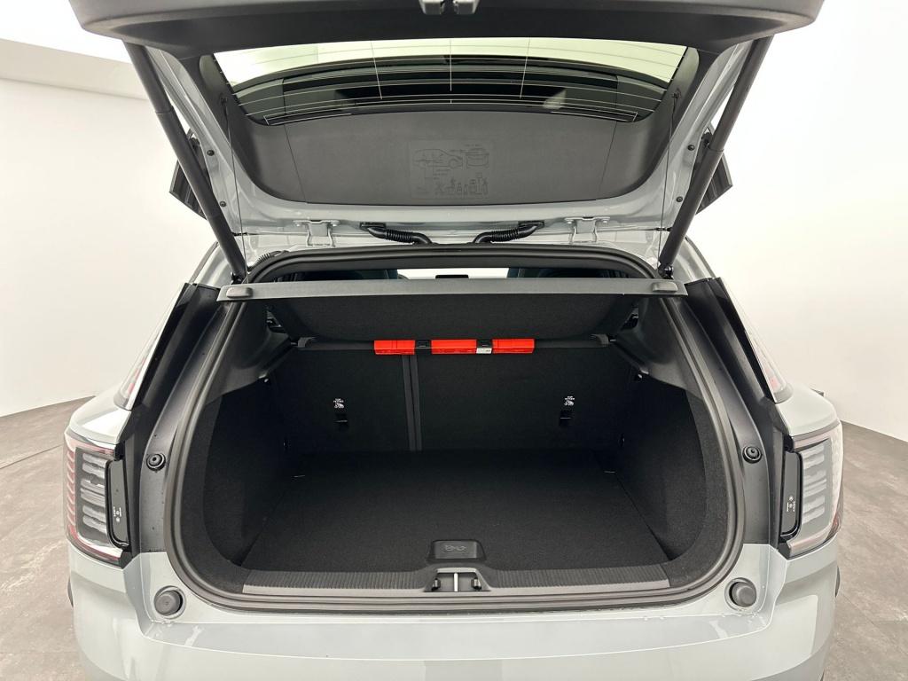 Volvo Ex30 cross country p5 long range ultra europa