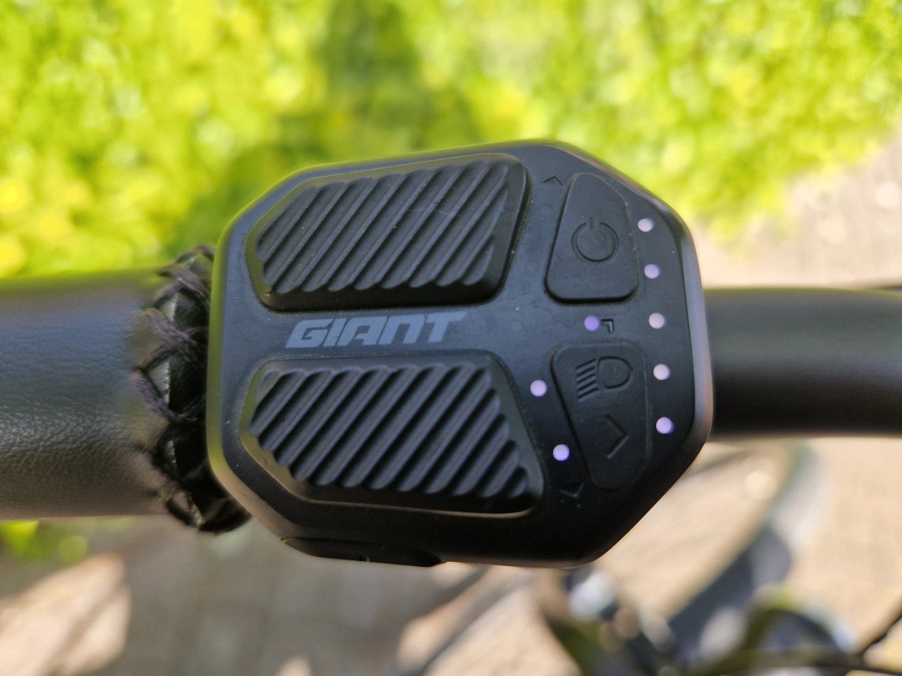 Keurig nette Giant Triple X elektrische fiets