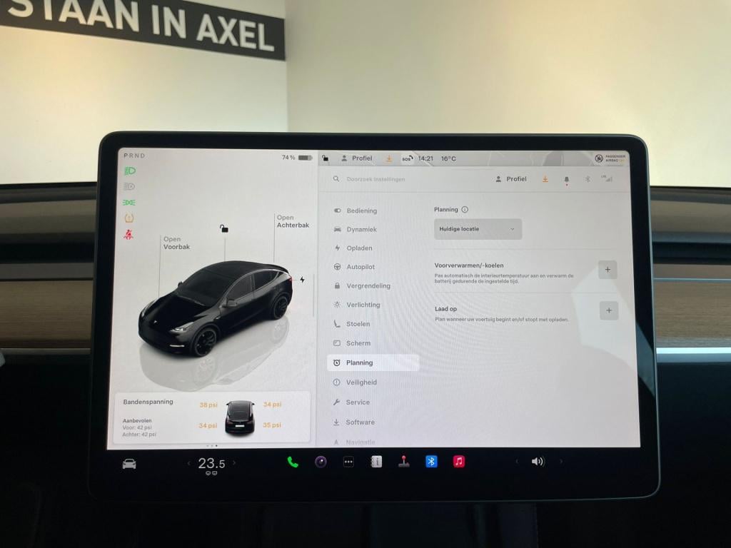 Tesla Model Y long range awd 75 kwh