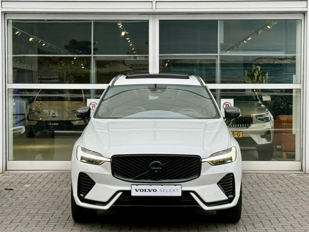 Volvo XC60 t6 398pk ultra black edition recharge| panodak| 360camera| adap.