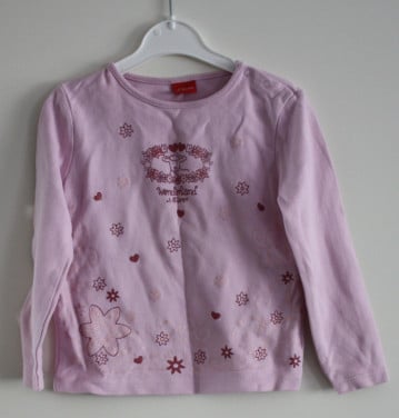 Roze trui met print maat 92