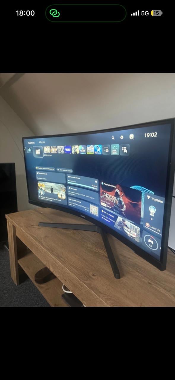 Samsung Odyssey G5 ultrawide curved monitor