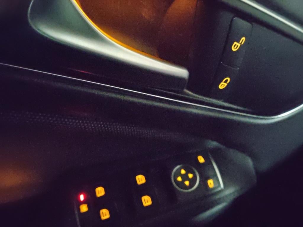 Mercedes-Benz Gla-klasse 180d ambition | automaat