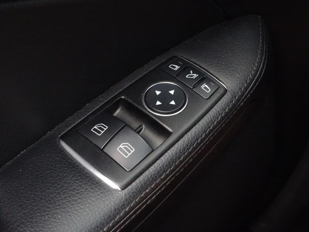 Mercedes-Benz SLK 200 automaat | airscarf | carplay