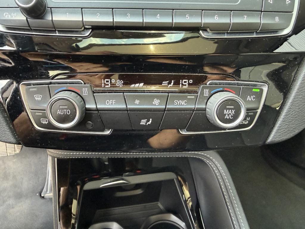 BMW X1 sdrive20i automaat high executive