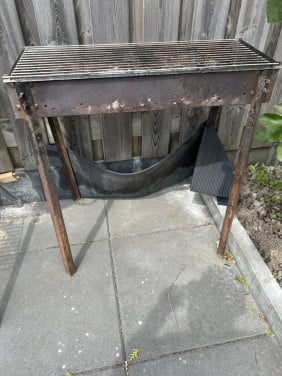 Handig Bbq voor houtskool , houtskool barbecue met schone rooster