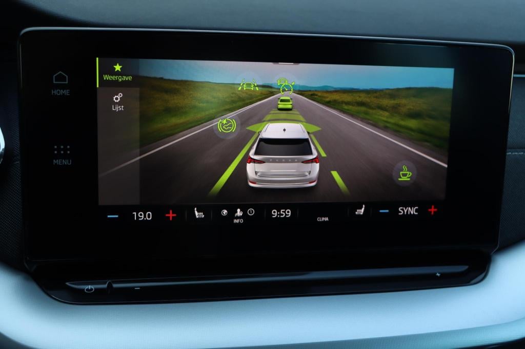 Skoda Octavia combi 1.5 tsi first edition 150pk