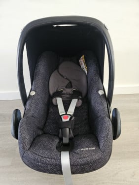 Maxi-Cosi Pebble