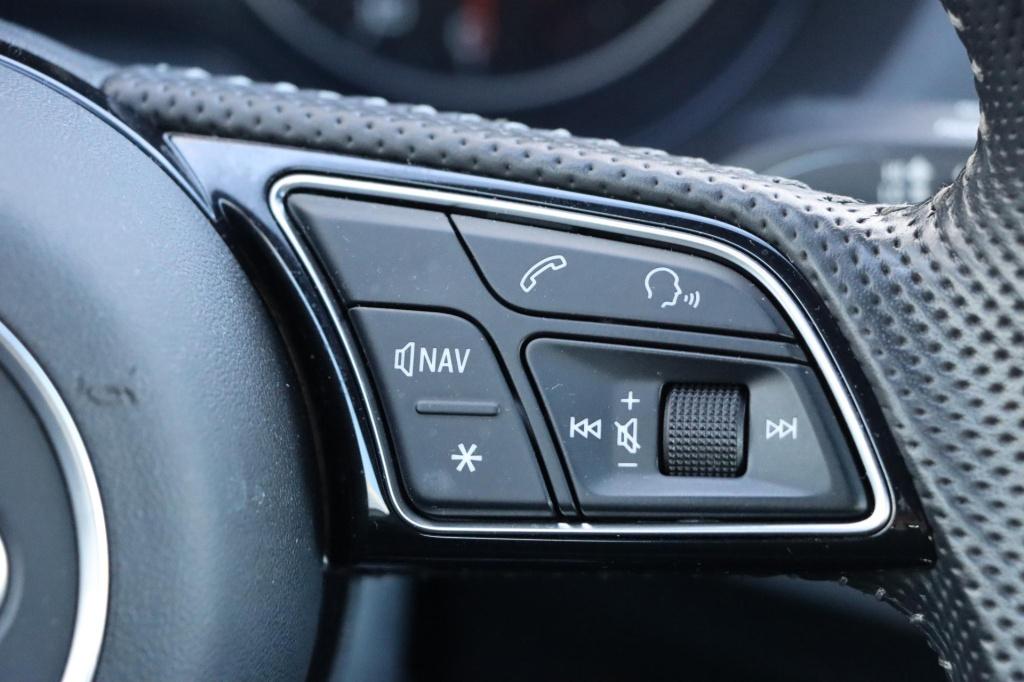 Audi Q2 1.0 tfsi sport airco | navi