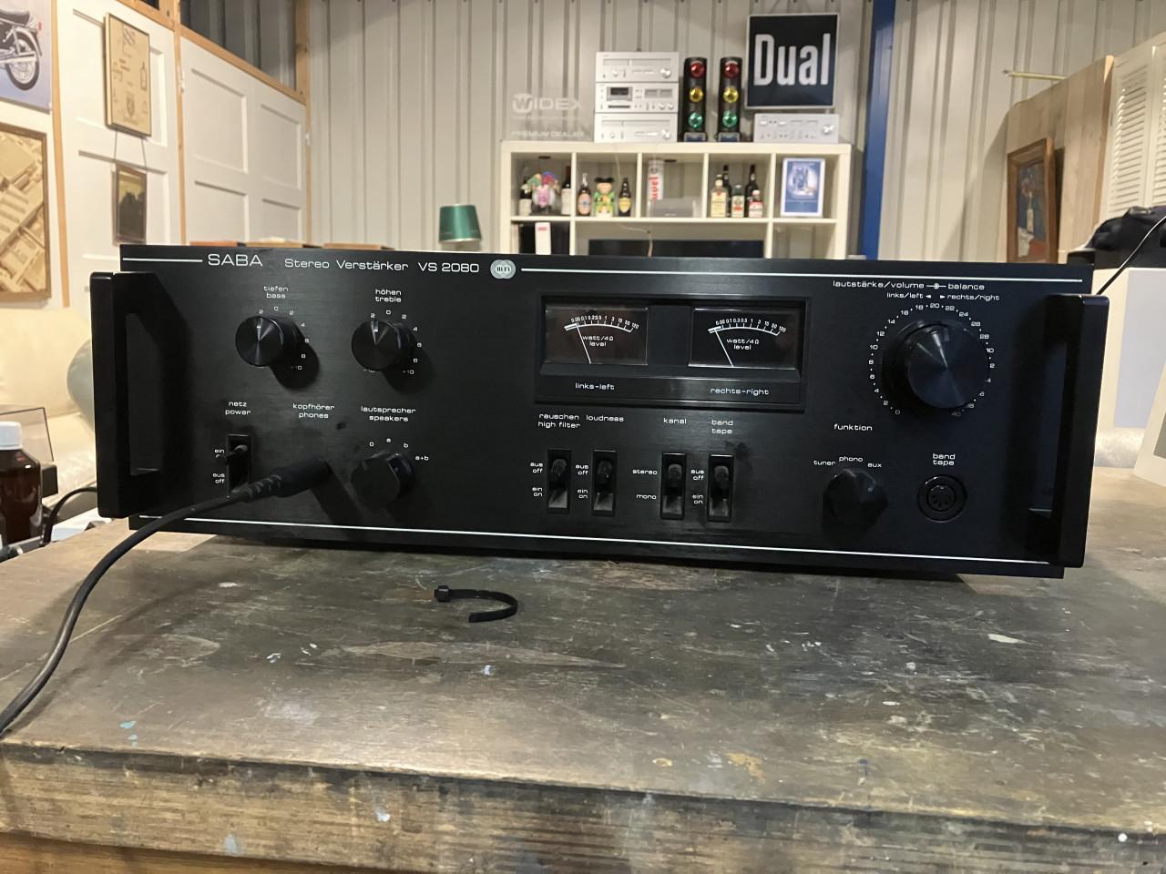 Saba (Sanyo)prachtige vintage set 2x 60Watt bij 4 Ohm VU meters rackhandles