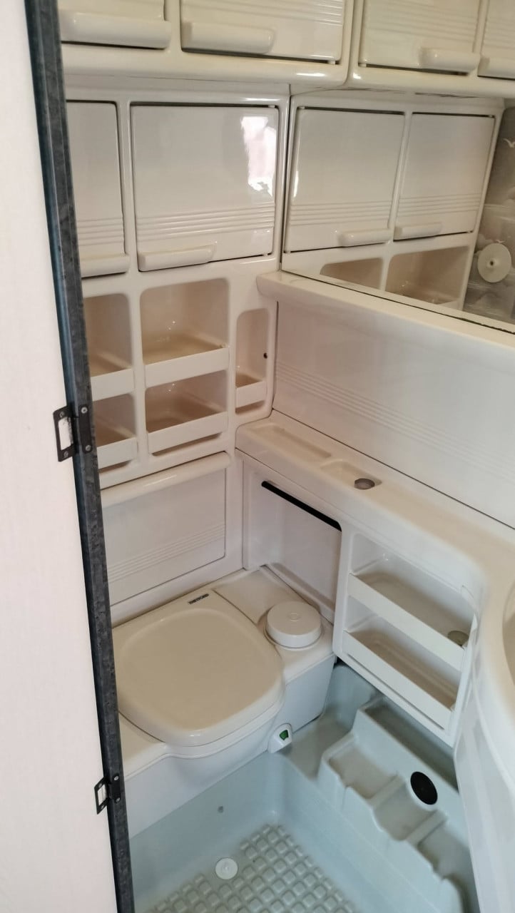Hobby met als NIEUWE voortent