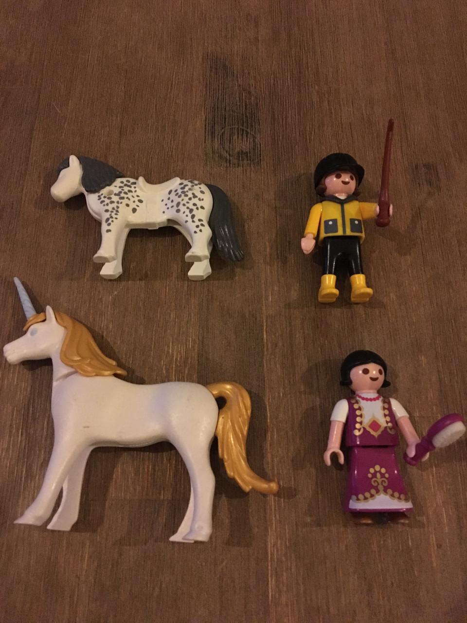 Diverse sets Paarden/Pony PLAYMOBIL Kompleet met boekje!!