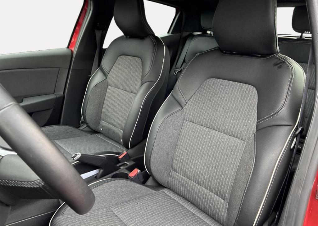 Renault Clio 1.0 tce 90 intens