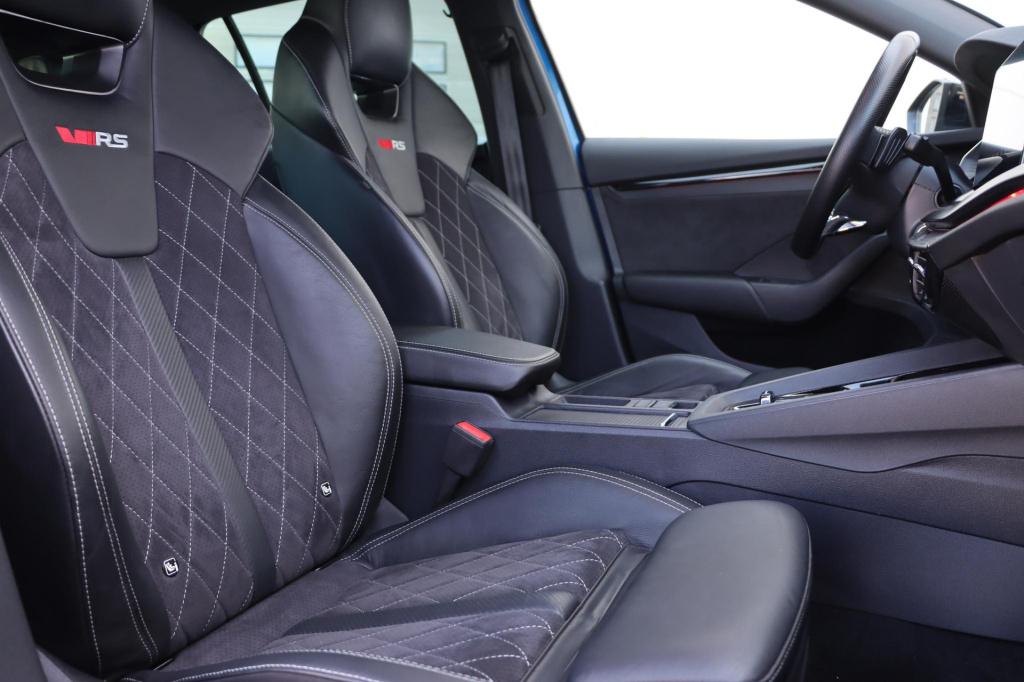 Skoda Octavia combi 1.4 tsi iv rs 245pk dsg6